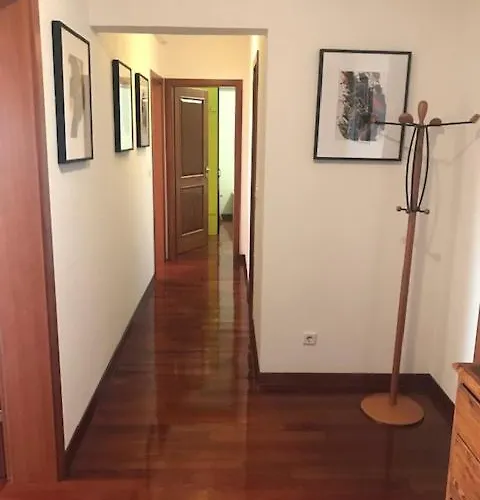 Adriana オパティヤ